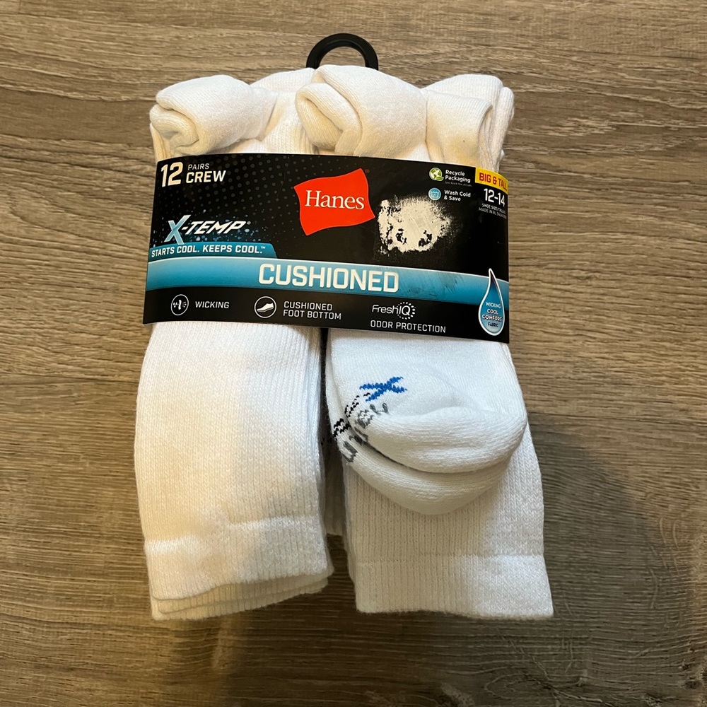 Hanes X-Temp Cushioned 12 pairs white crew socks size 12-14 big&tall NWT